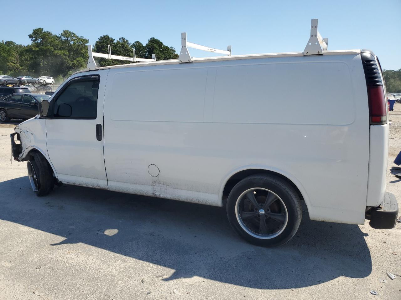 Lot #3286608149 2002 CHEVROLET EXPRESS G1