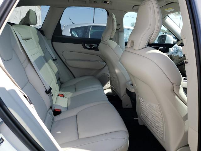2021 VOLVO XC60 T5 MO YV4102RKXM1868900