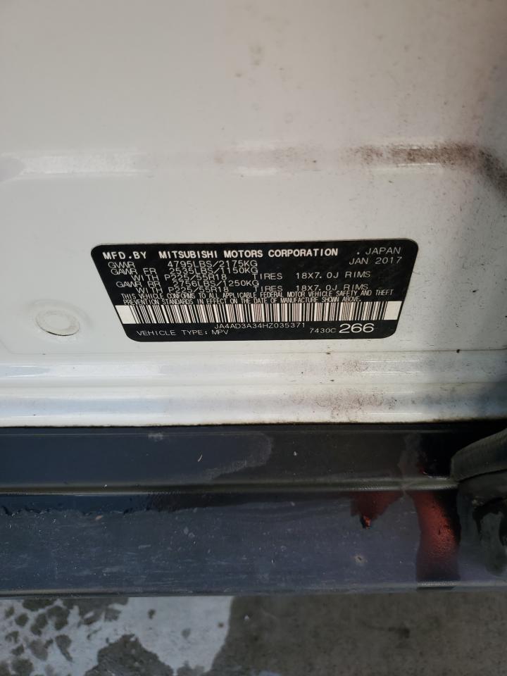 MITSUBISHI OUTLANDER SE