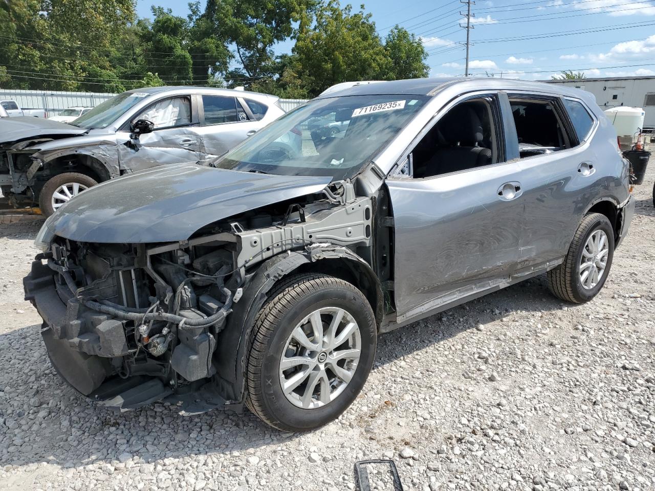 NISSAN ROGUE S