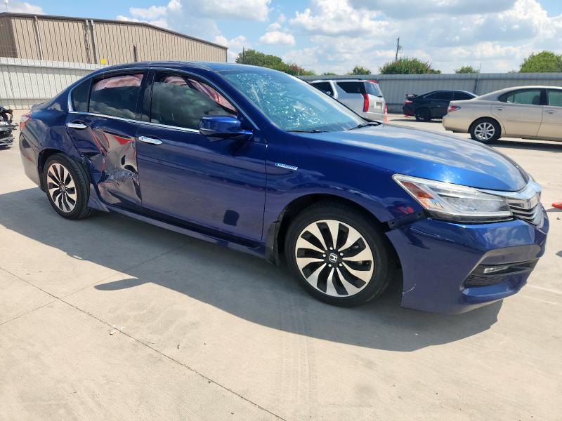 2017 HONDA ACCORD TOU - JHMCR6F76HC013256