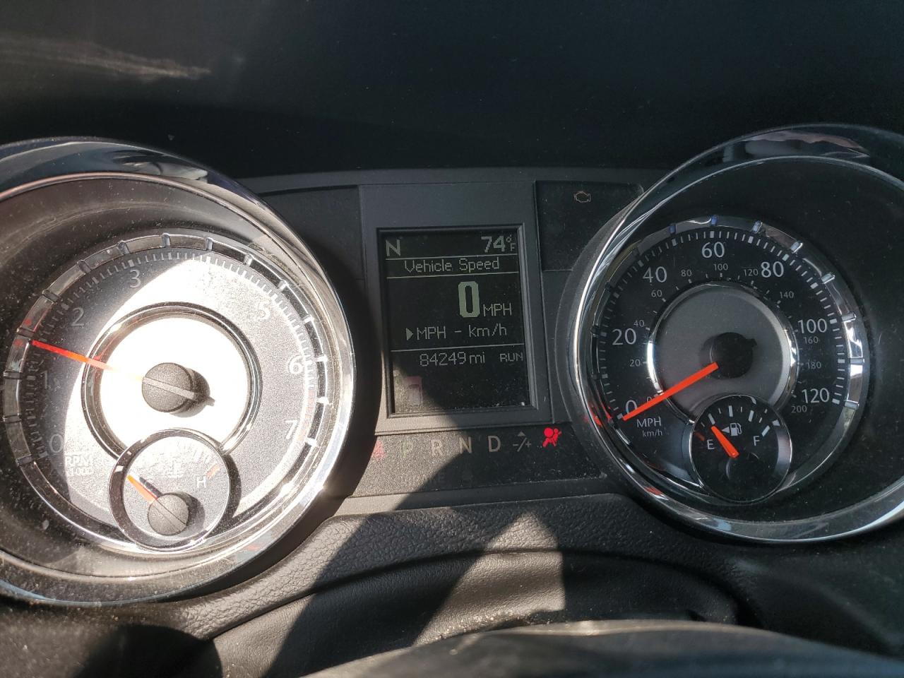 CHRYSLER TOWN & COUNTRY TOURING L