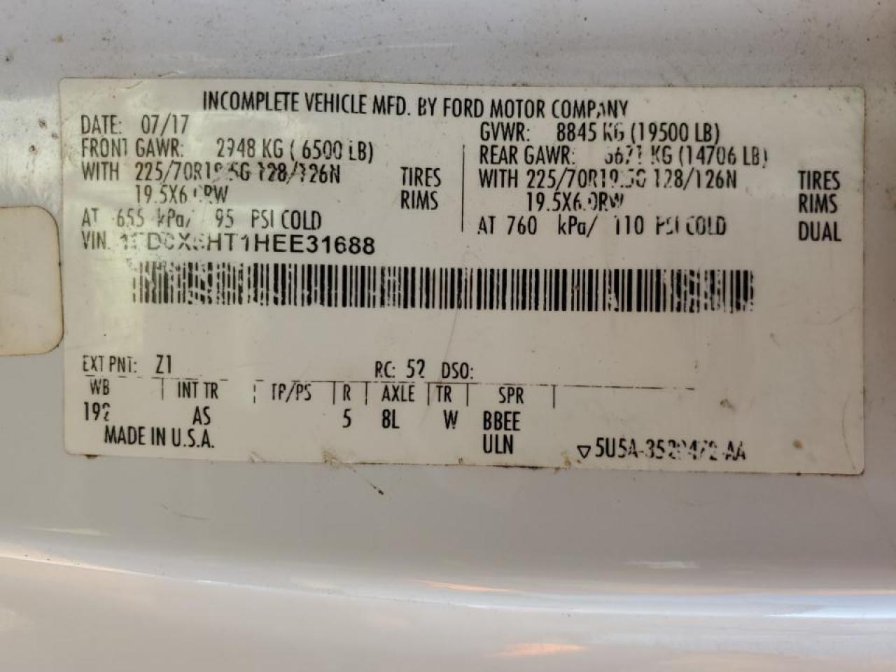 FORD F-550 SUPER DUTY