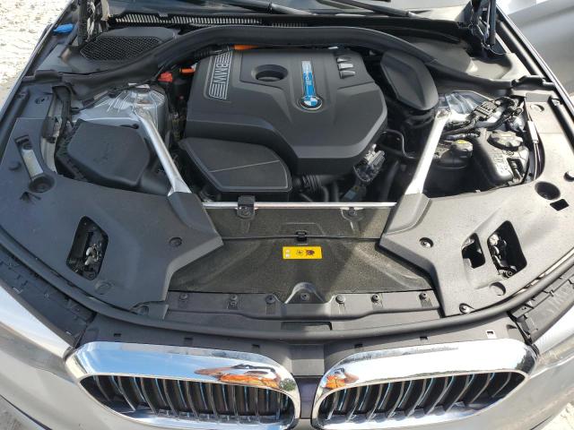 2019 BMW 530XE WBAJB1C55KB375382