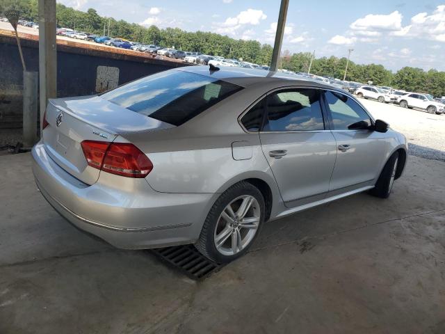2015 VOLKSWAGEN PASSAT SEL 1VWCV7A31FC063337