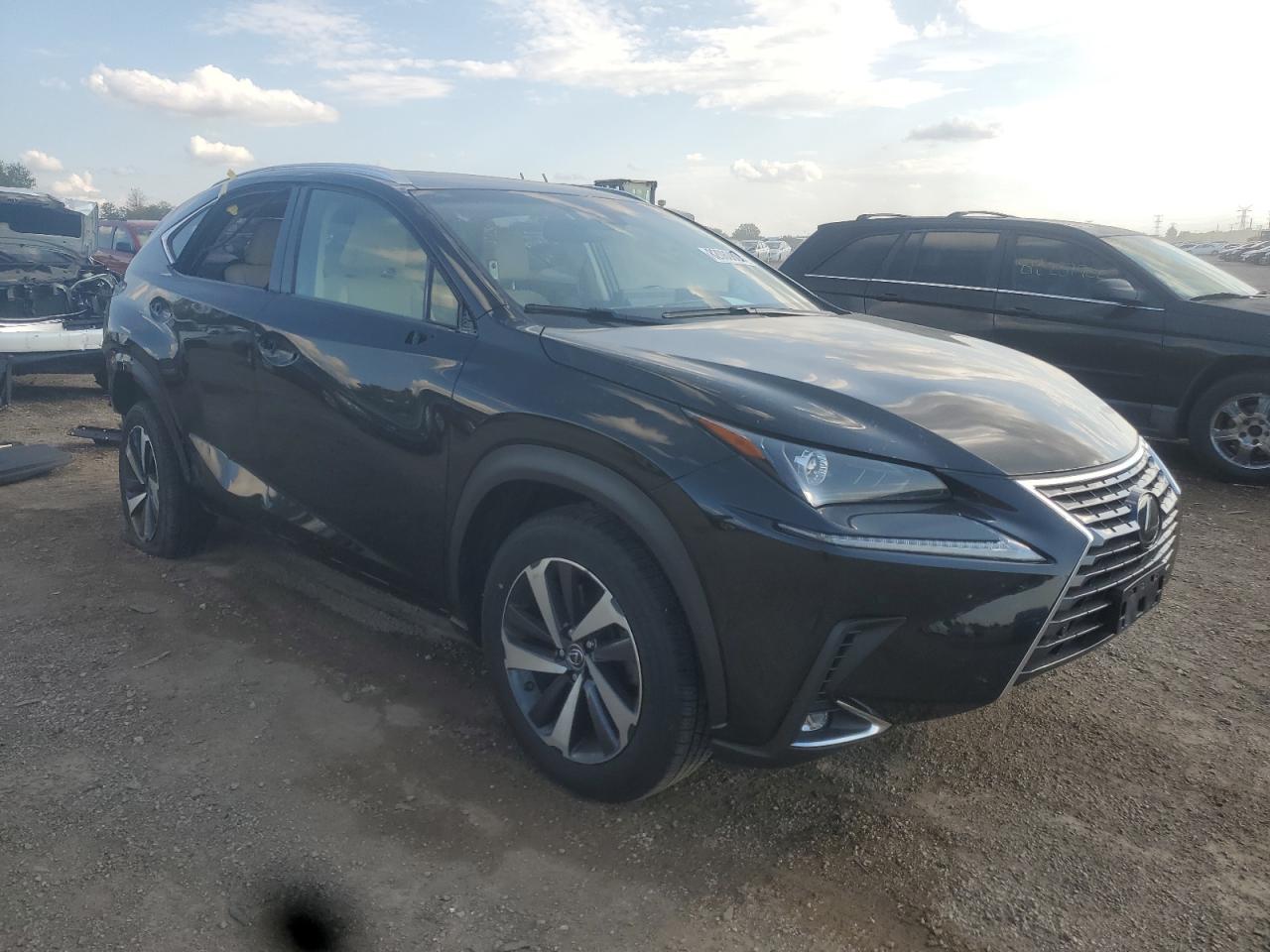 LEXUS NX 300 BASE