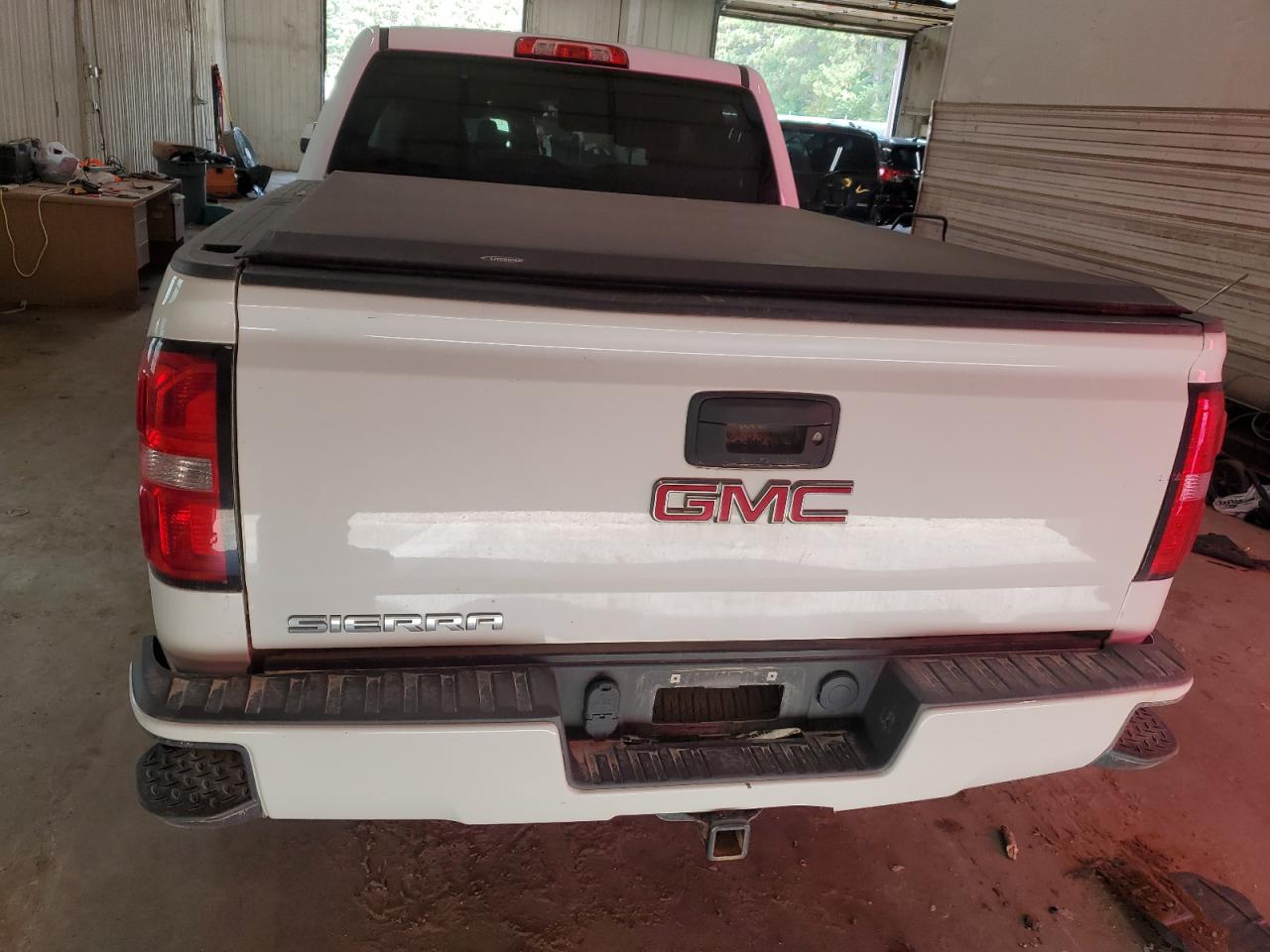 Lot #3310364963 2017 GMC SIERRA K15
