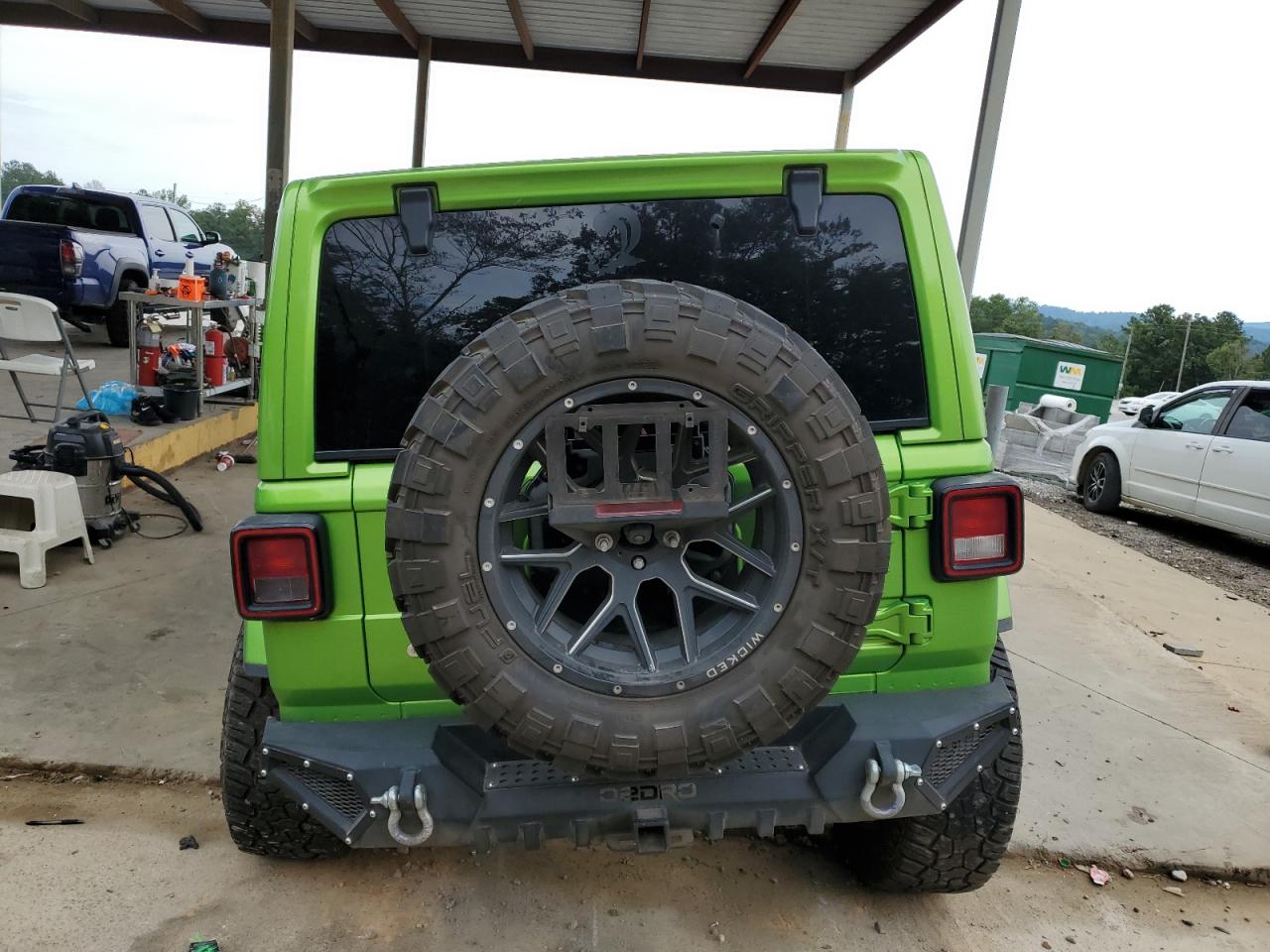 JEEP WRANGLER SAHARA