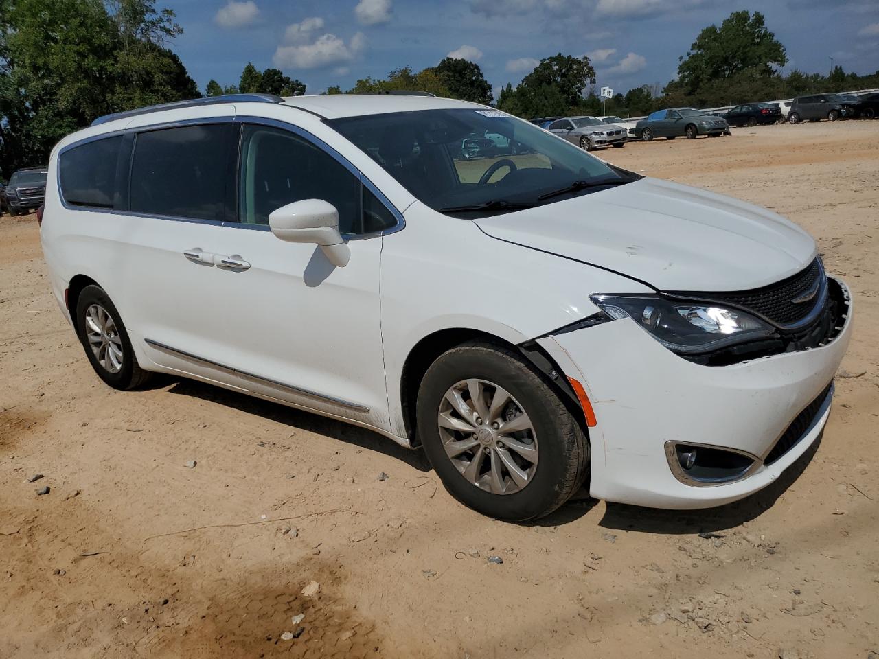 CHRYSLER PACIFICA TOURING L