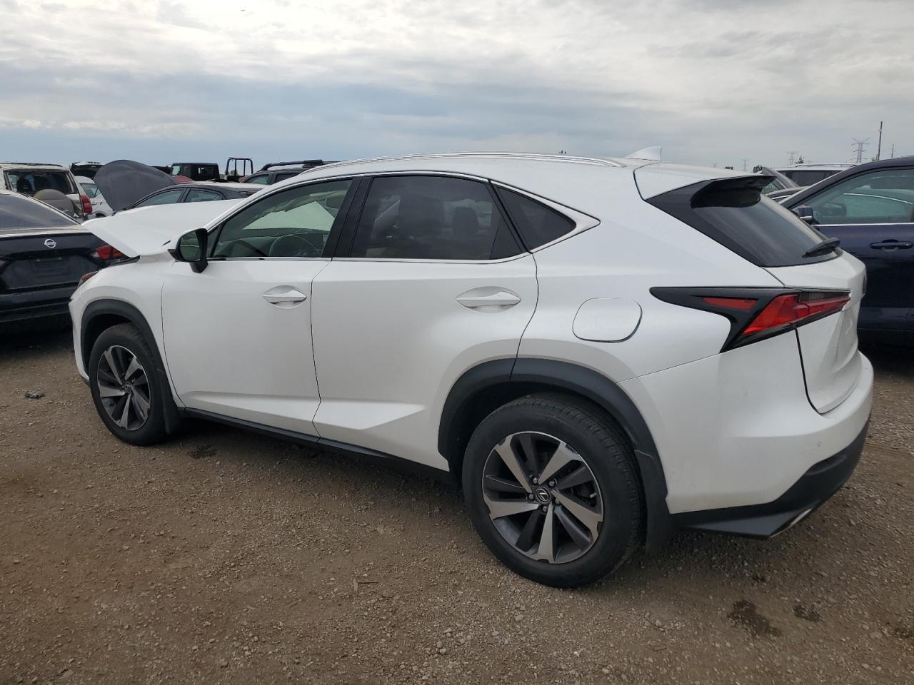 LEXUS NX 300 BASE