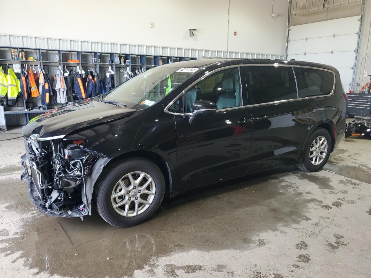 CHRYSLER PACIFICA SELECT