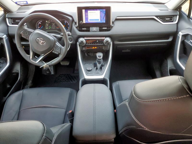 2024 TOYOTA RAV4 XLE P 2T3B6RFV3RW080787