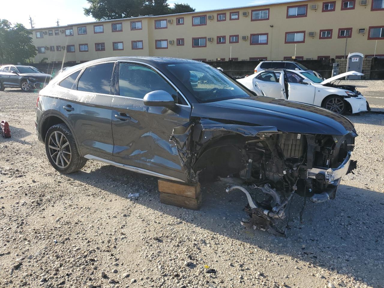 AUDI SQ5 SPORTBACK PREMIUM PLUS