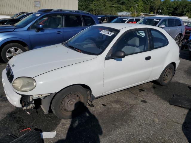 Global Auto Auctions: 2000 DAEWOO LANOS S
