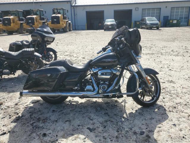 HARLEY-DAVIDSON FLHX STREE