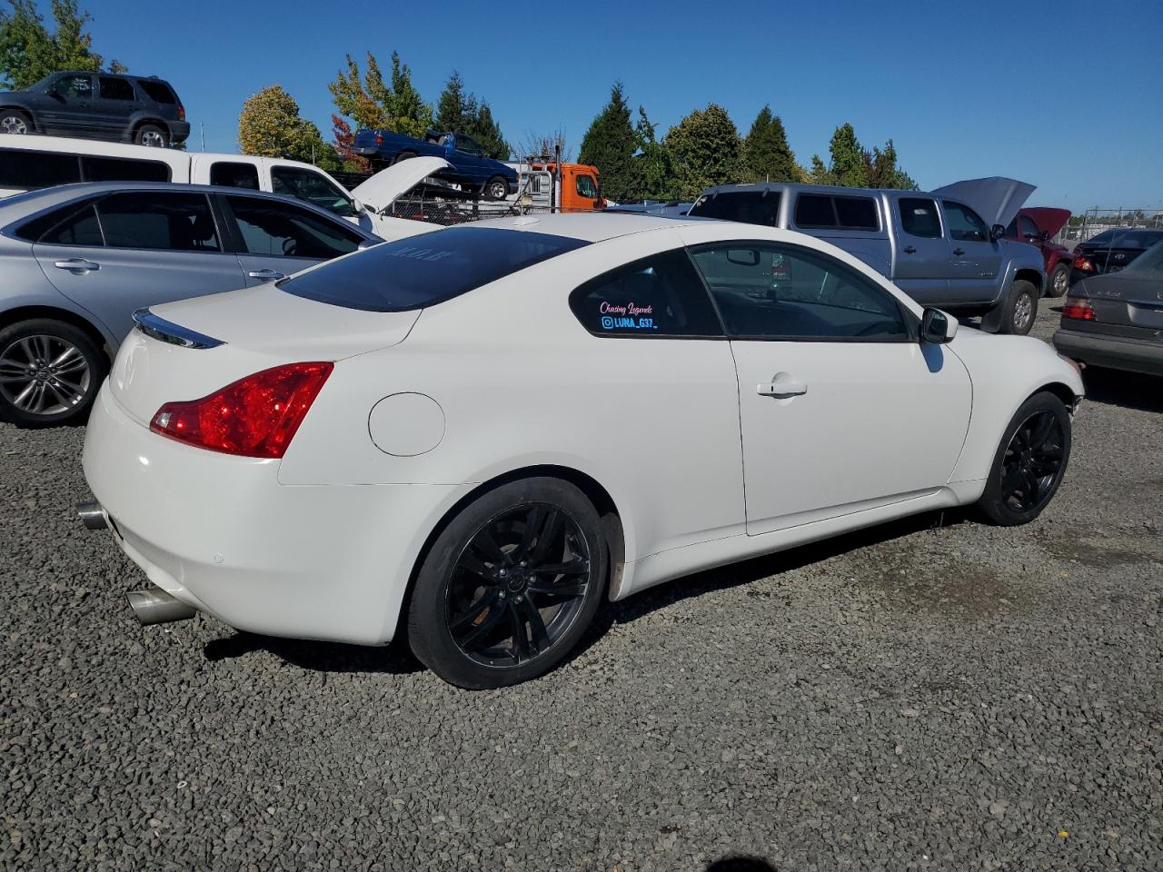INFINITI G37 BASE