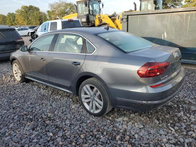 2017 VOLKSWAGEN PASSAT SEL 1VWCT7A32HC052808