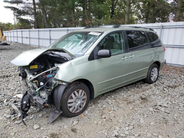 TOYOTA SIENNA CE