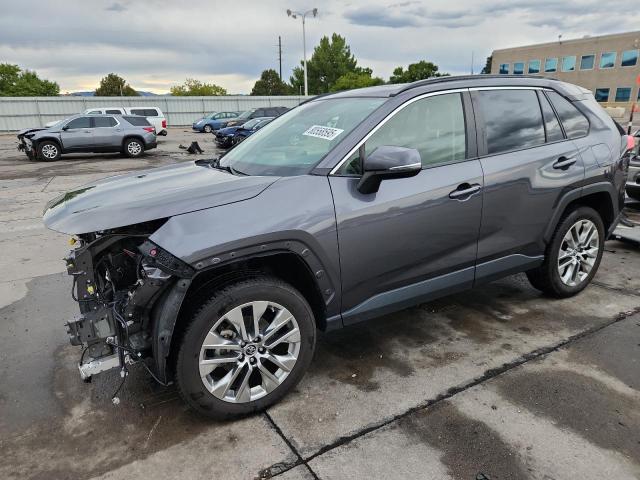 2019 TOYOTA RAV4 XLE P - JTMA1RFV8KJ017828