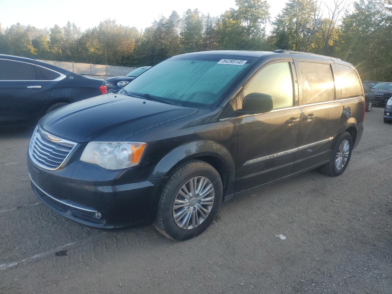 CHRYSLER TOWN & COUNTRY TOURING L