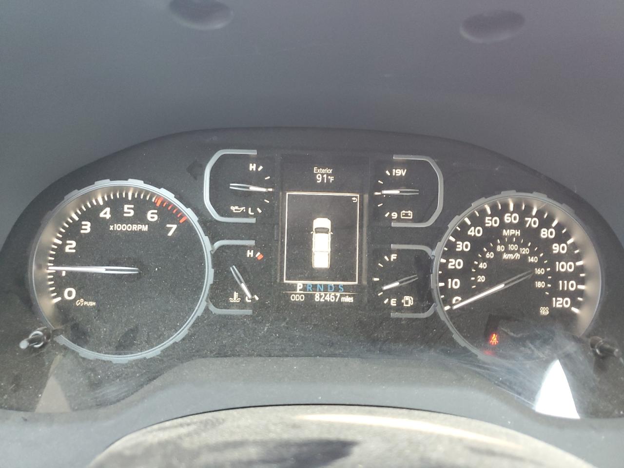 TOYOTA TUNDRA CREWMAX SR5