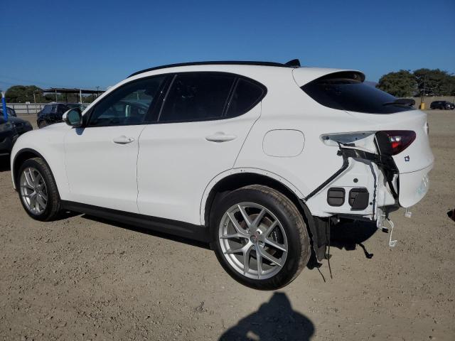2018 ALFA ROMEO STELVIO TI ZASFAKNN8J7B93456