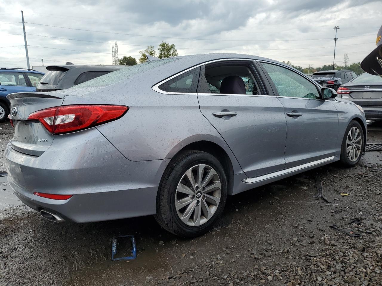 HYUNDAI SONATA SPORT