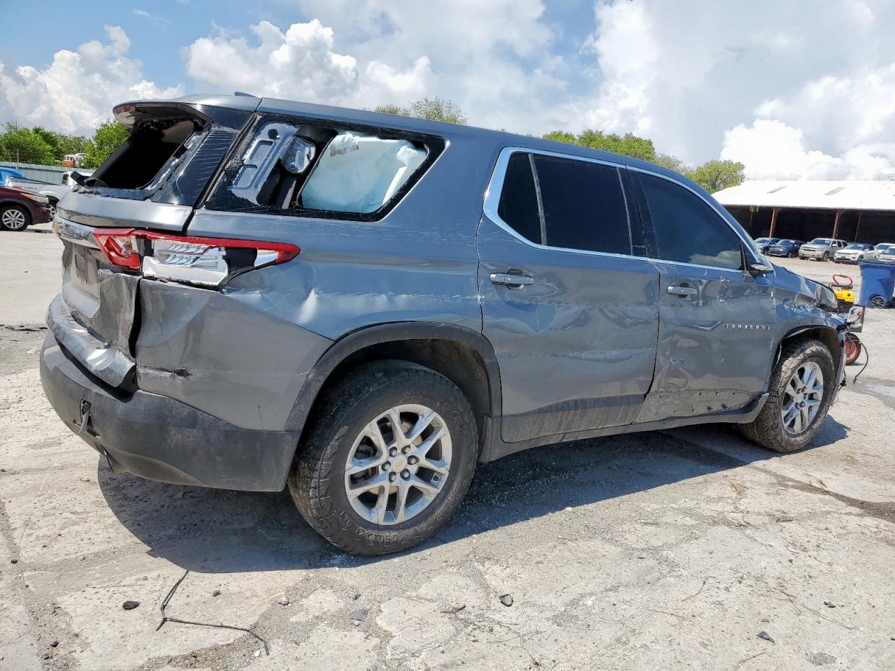 Lot #3309724864 2018 CHEVROLET TRAVERSE LS