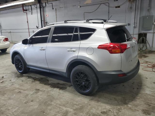 2015 TOYOTA RAV4 LE - 2T3BFREV4FW270529