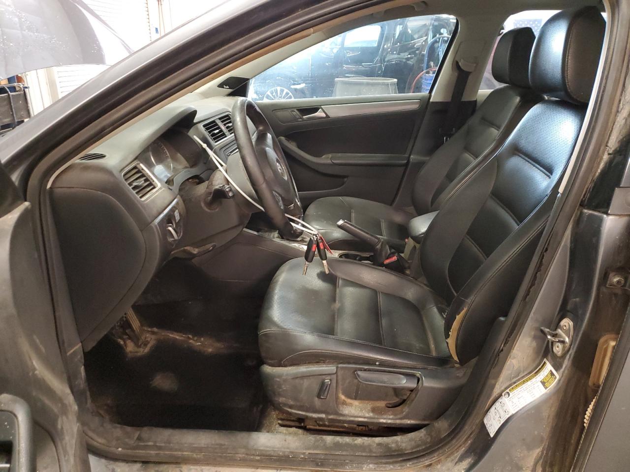 VOLKSWAGEN JETTA TDI