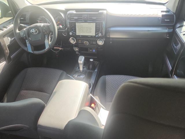 2022 TOYOTA 4RUNNER SR JTEPU5JR0N6047798