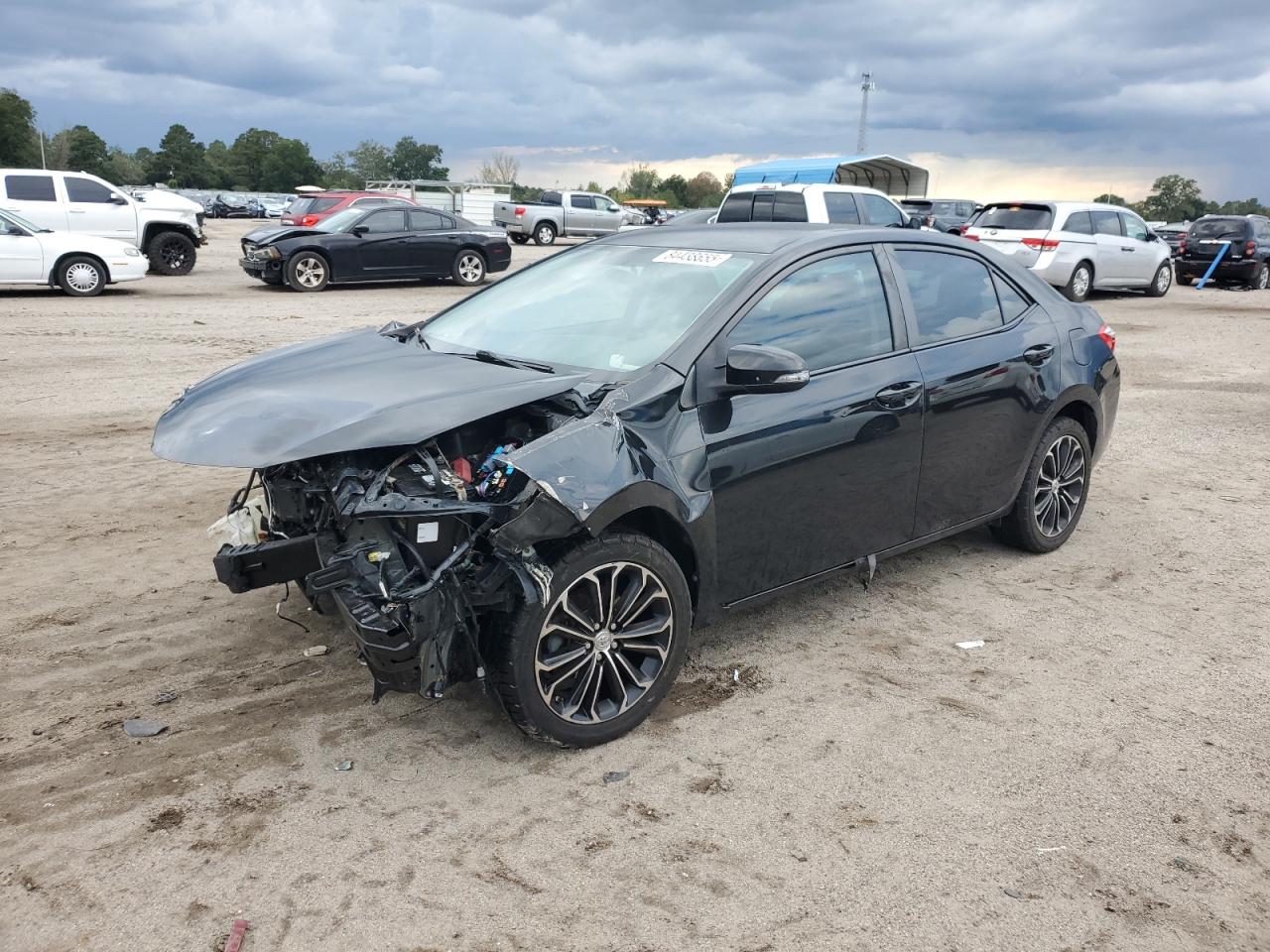 Lot #3305581113 2015 TOYOTA COROLLA L