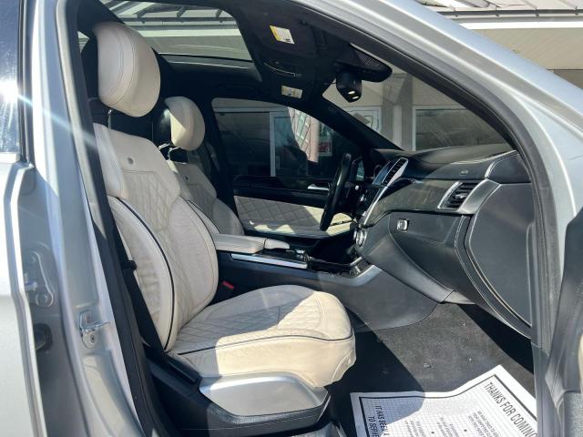 2016 MERCEDES-BENZ GL 550 4MA 4JGDF7DE5GA700076