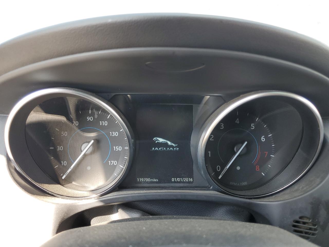 JAGUAR F-PACE PREMIUM