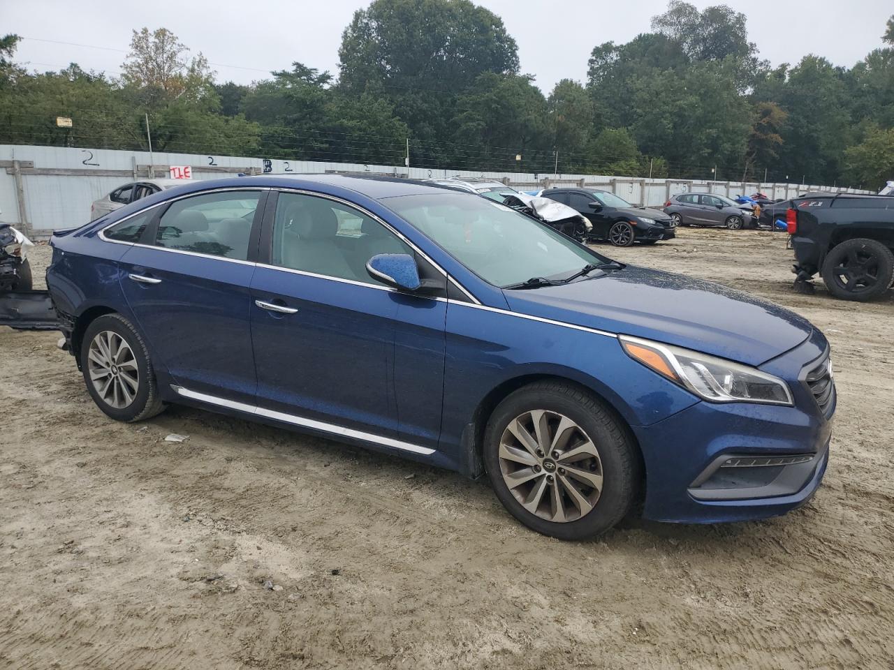 HYUNDAI SONATA SPORT