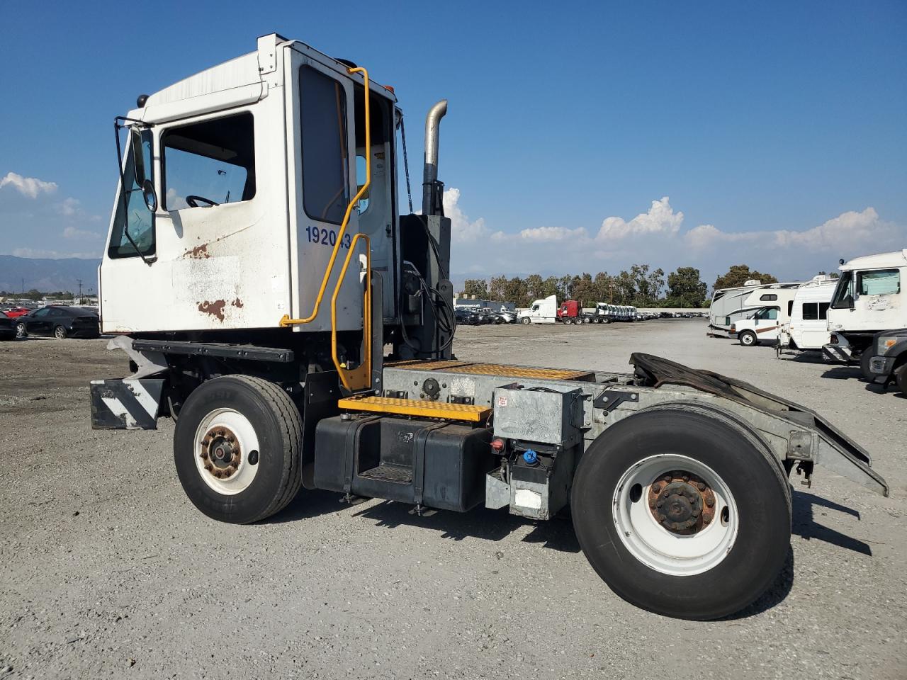 Lot #3231238096 2019 KALMAR OTTAWA4X2