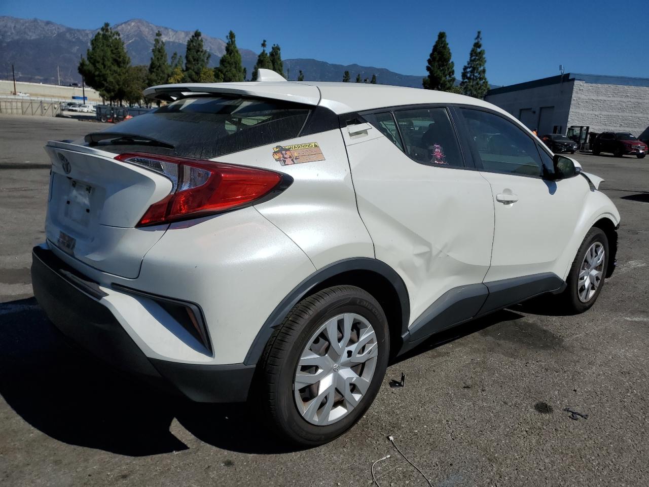 TOYOTA C-HR XLE