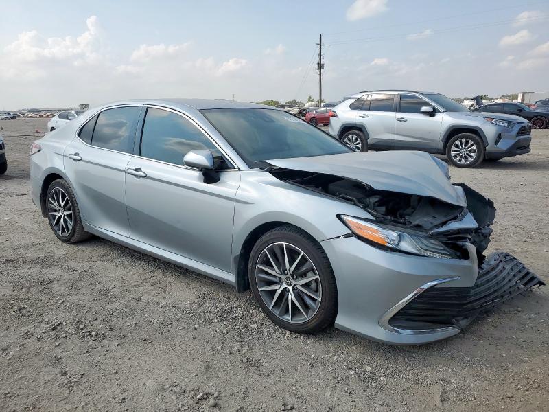 2022 TOYOTA CAMRY XLE 4T1F11AK1NU002509