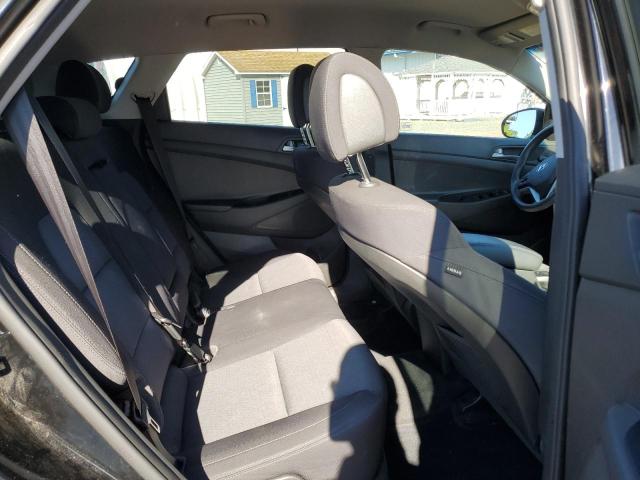 2018 HYUNDAI TUCSON SE KM8J2CA42JU641979
