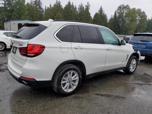 2015 BMW X5 XDRIVE3 5UXKR0C56F0P00411