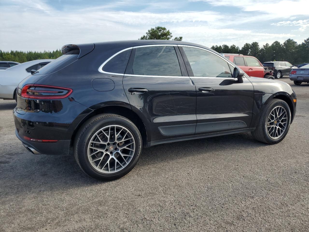 PORSCHE MACAN S