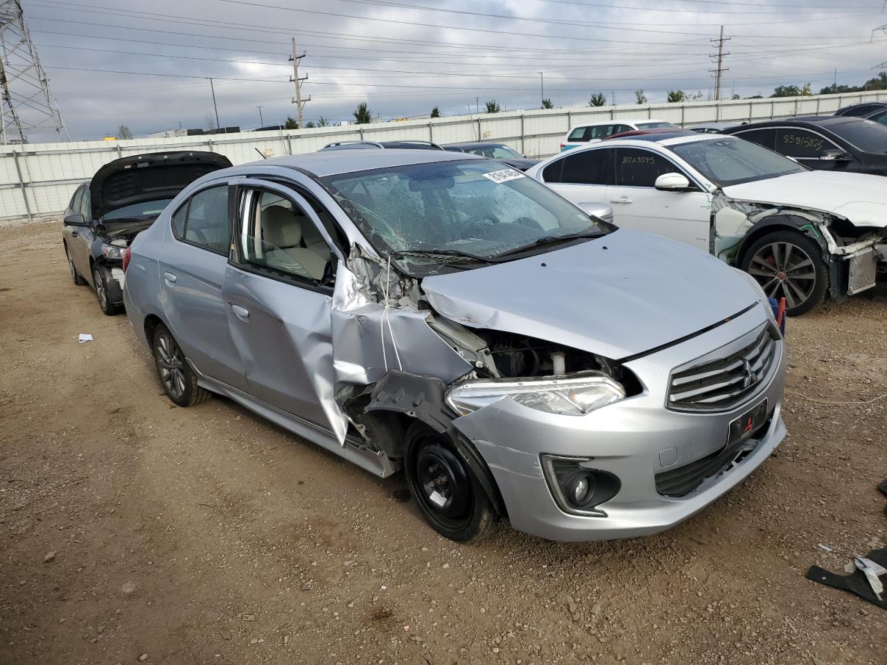 MITSUBISHI MIRAGE G4 SE