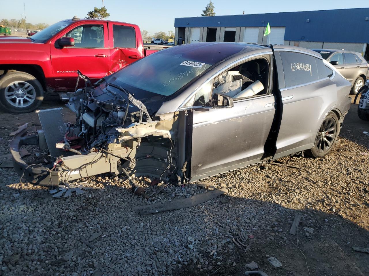 TESLA MODEL X