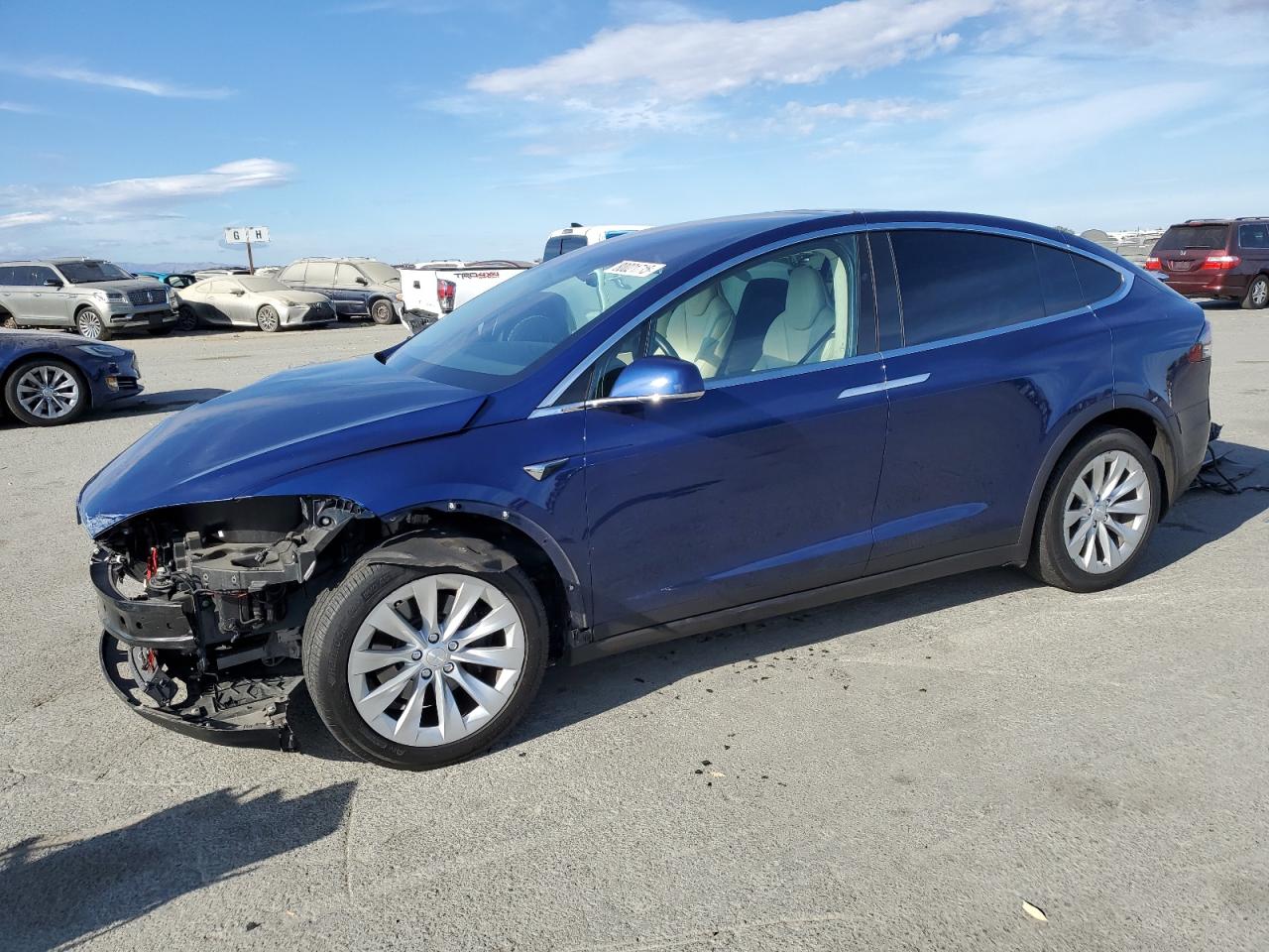 TESLA MODEL X