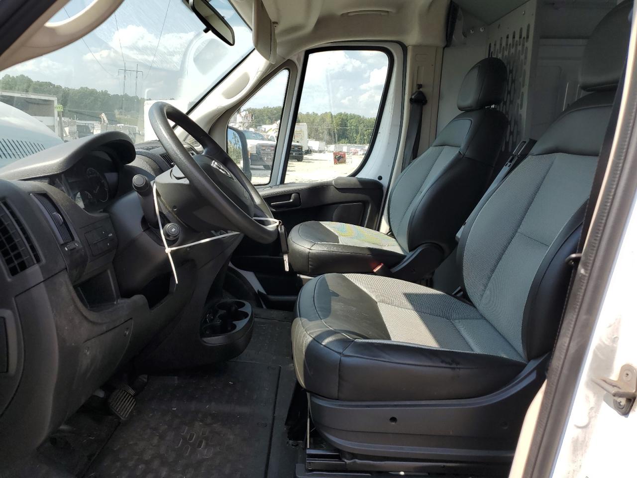 RAM PROMASTER 2500 HIGH