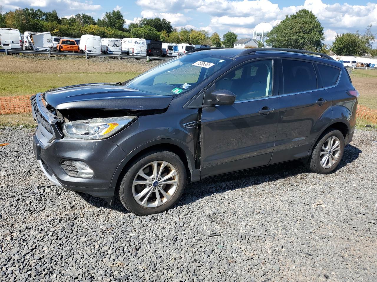 FORD ESCAPE SE