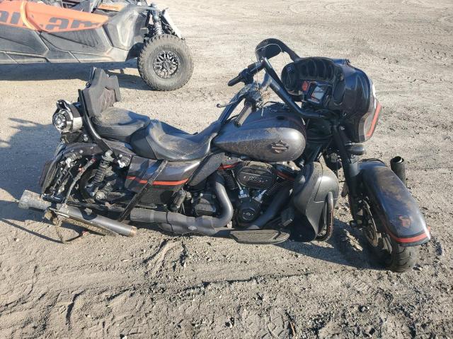 2018 HARLEY-DAVIDSON FLHXSE CVO 1HD1PXL30JB953360