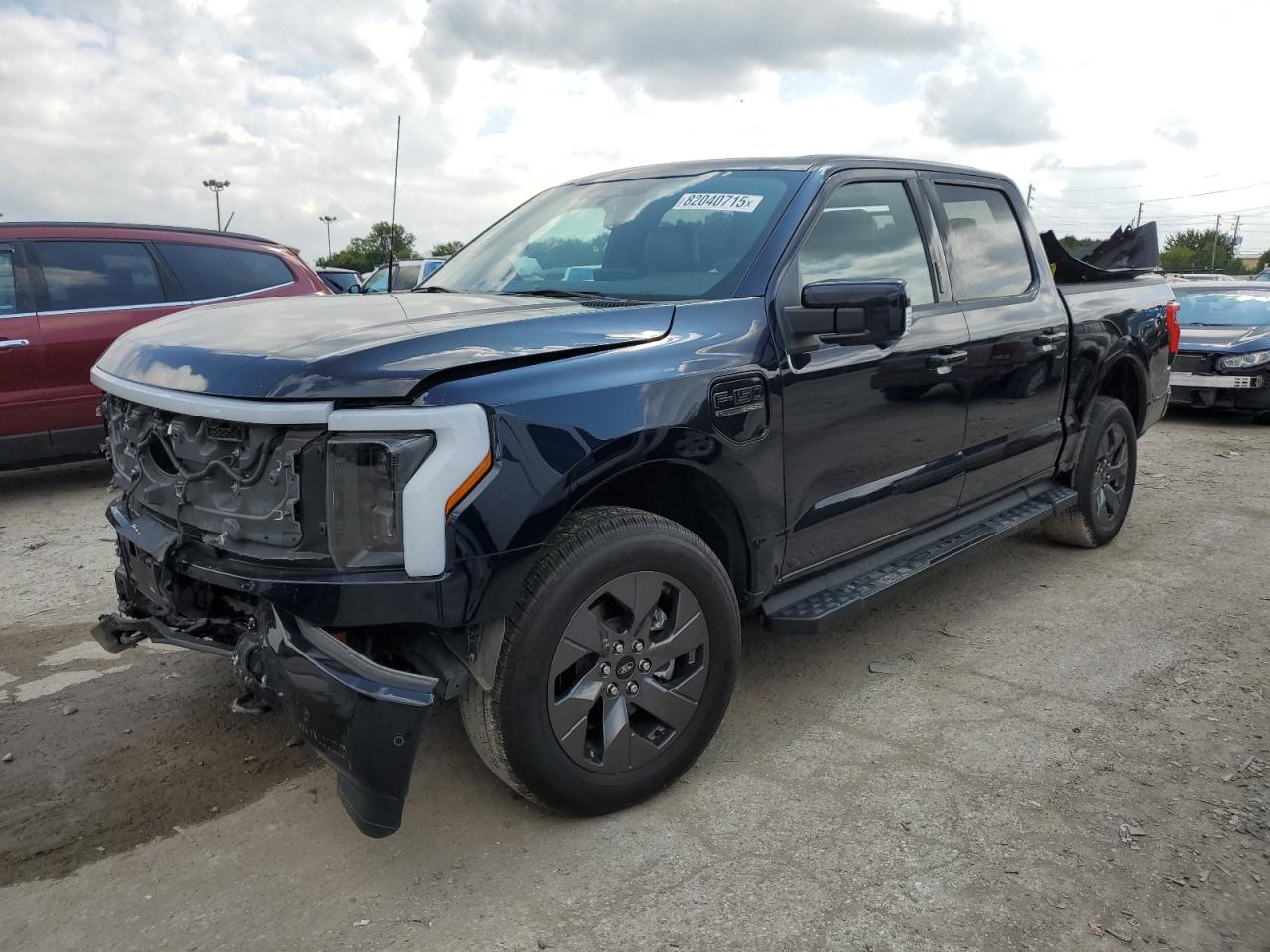 FORD F-150 LIGHTNING PRO