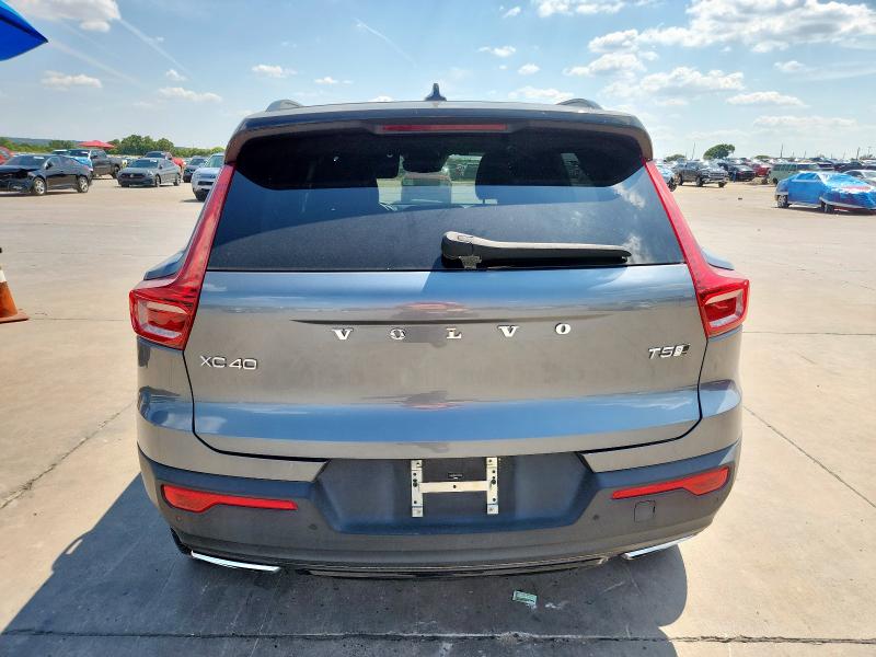 2019 VOLVO XC40 T5 R-DESIGN YV4162UM7K2102220