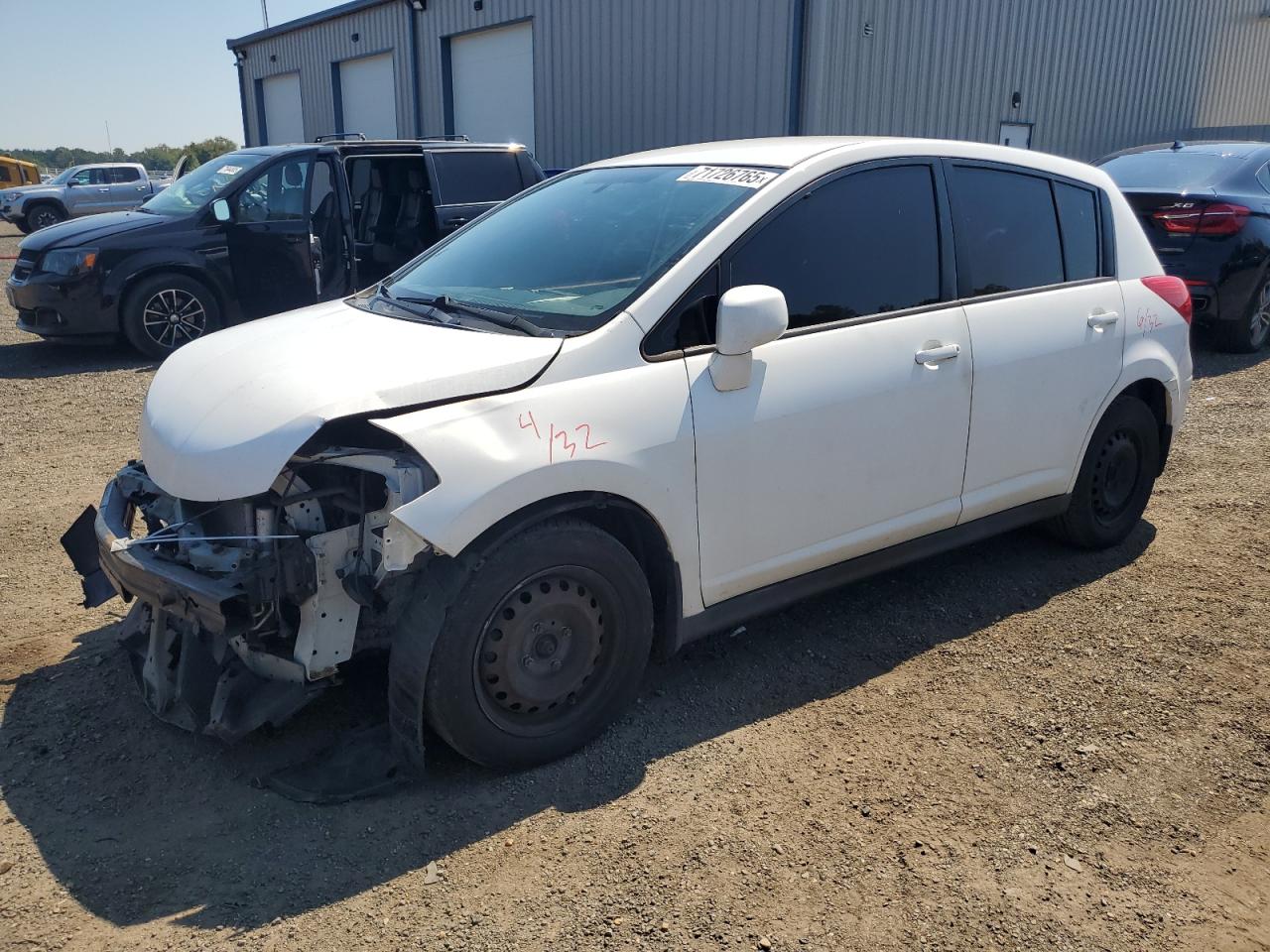 NISSAN VERSA S